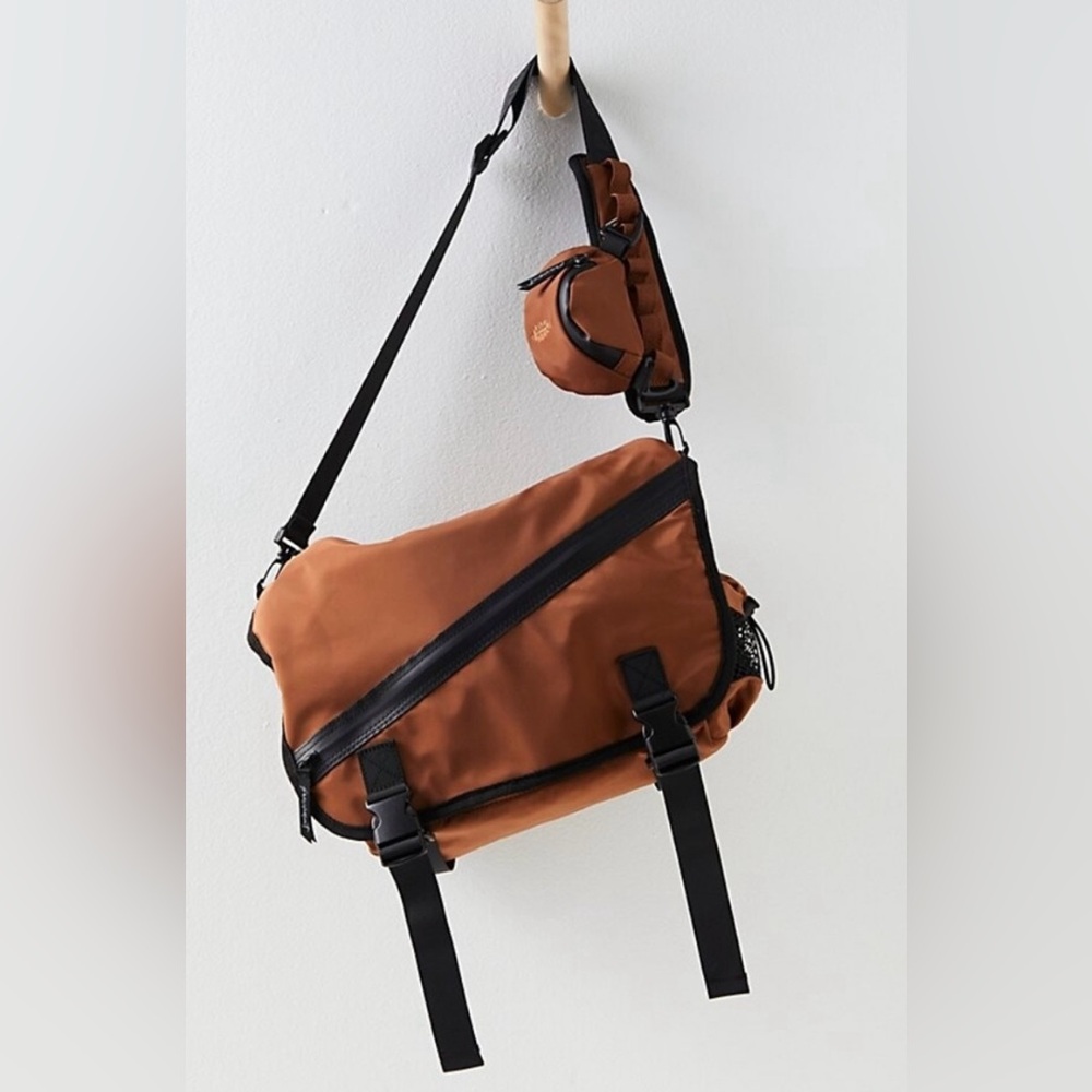 NWOT Free People Movement Move With It Messenger Bag